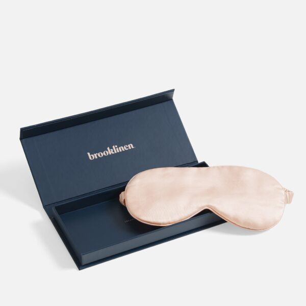 Free Mulberry Silk Eyemask - Image 7