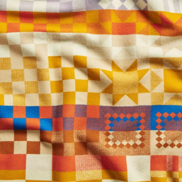 Pendleton Pattern Throw ﻿Blanket - Last Call - Image 9
