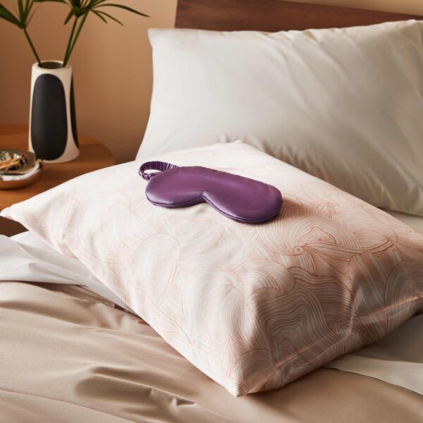 Free Mulberry Silk Eyemask - Image 47