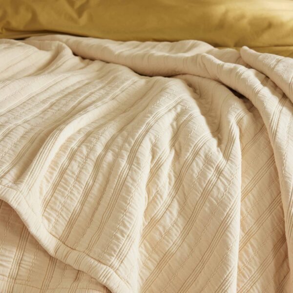 Organic Cotton Quilt - Last Call - Image 4