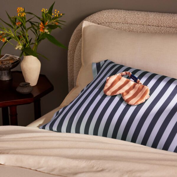 Rewards Mulberry Silk Pillowcase - Image 72