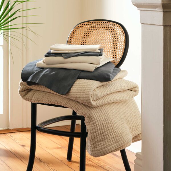 Dabito Ribbed Chenille Quilt - Last Call - Image 6