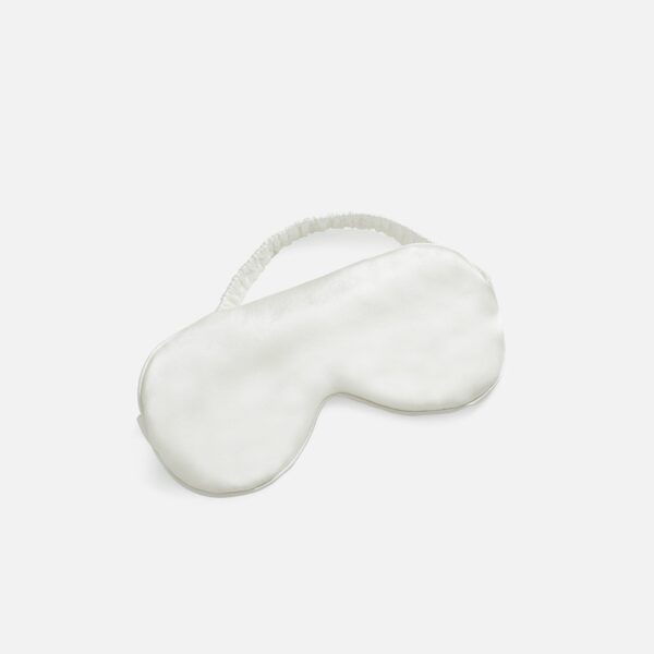 Free Mulberry Silk Eyemask - Image 5