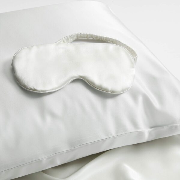 Free Mulberry Silk Eyemask - Image 30